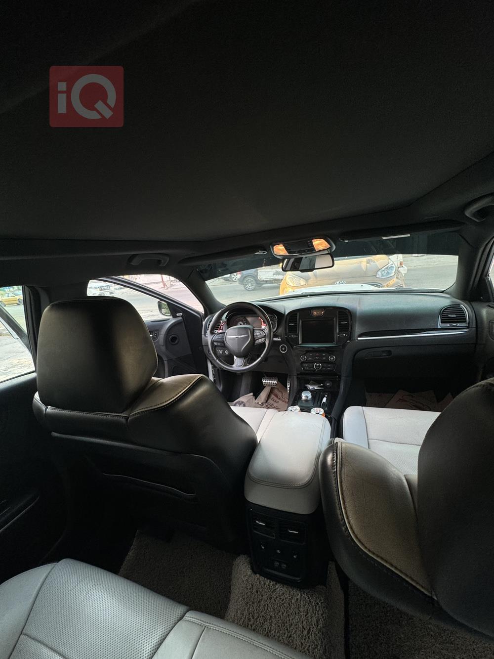 Chrysler 300